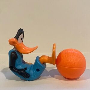 2021 Space Jam A New Legacy McDonald’s Toy - Daffy Duck      nba happy meal toys
